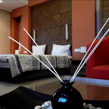 Emka Hotel